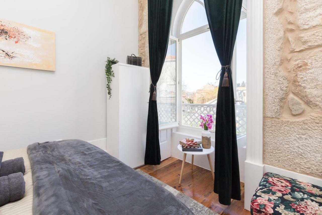 Host Wise - Charming Flat With Netflix - River View Porto Phòng bức ảnh